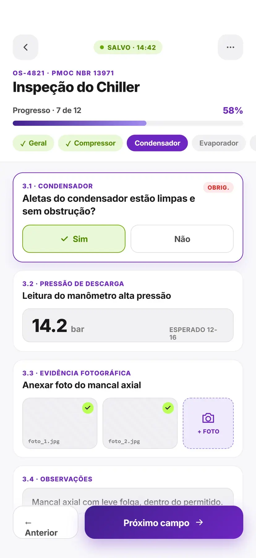 Checklist de inspeção do chiller no aplicativo, com item obrigatório, leitura de pressão e evidência fotográfica anexada